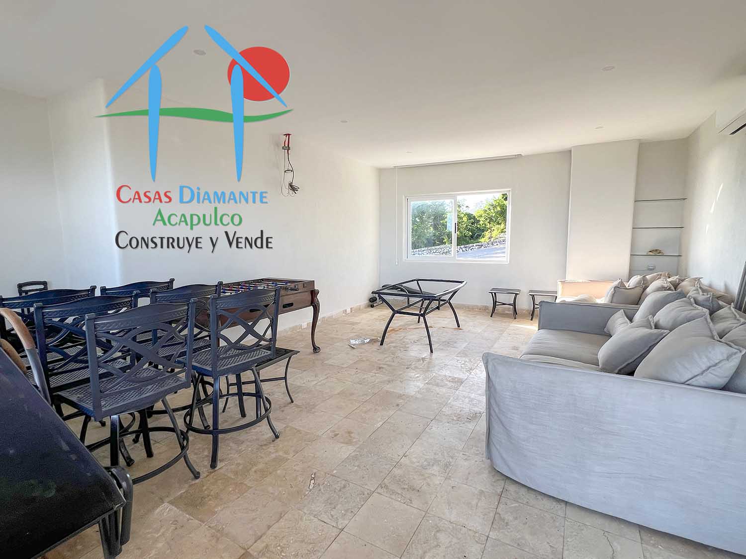 La Cima Tres Aguas PH 2 - Family Room 1